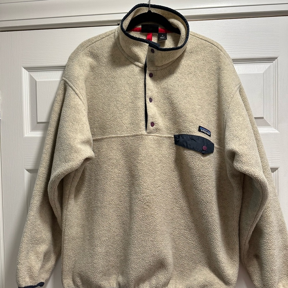 Patagonia men’s Synchilla jacket.